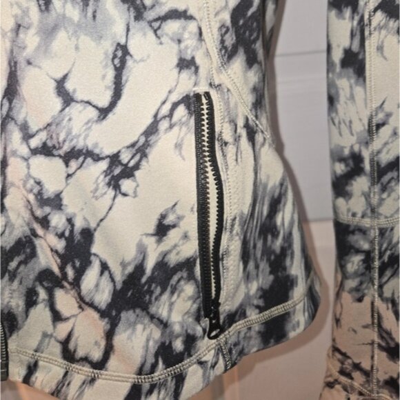 Lululemon Forme Jacket Great Granite Black Mojave Tan Size 10 - Picture 3 of 8